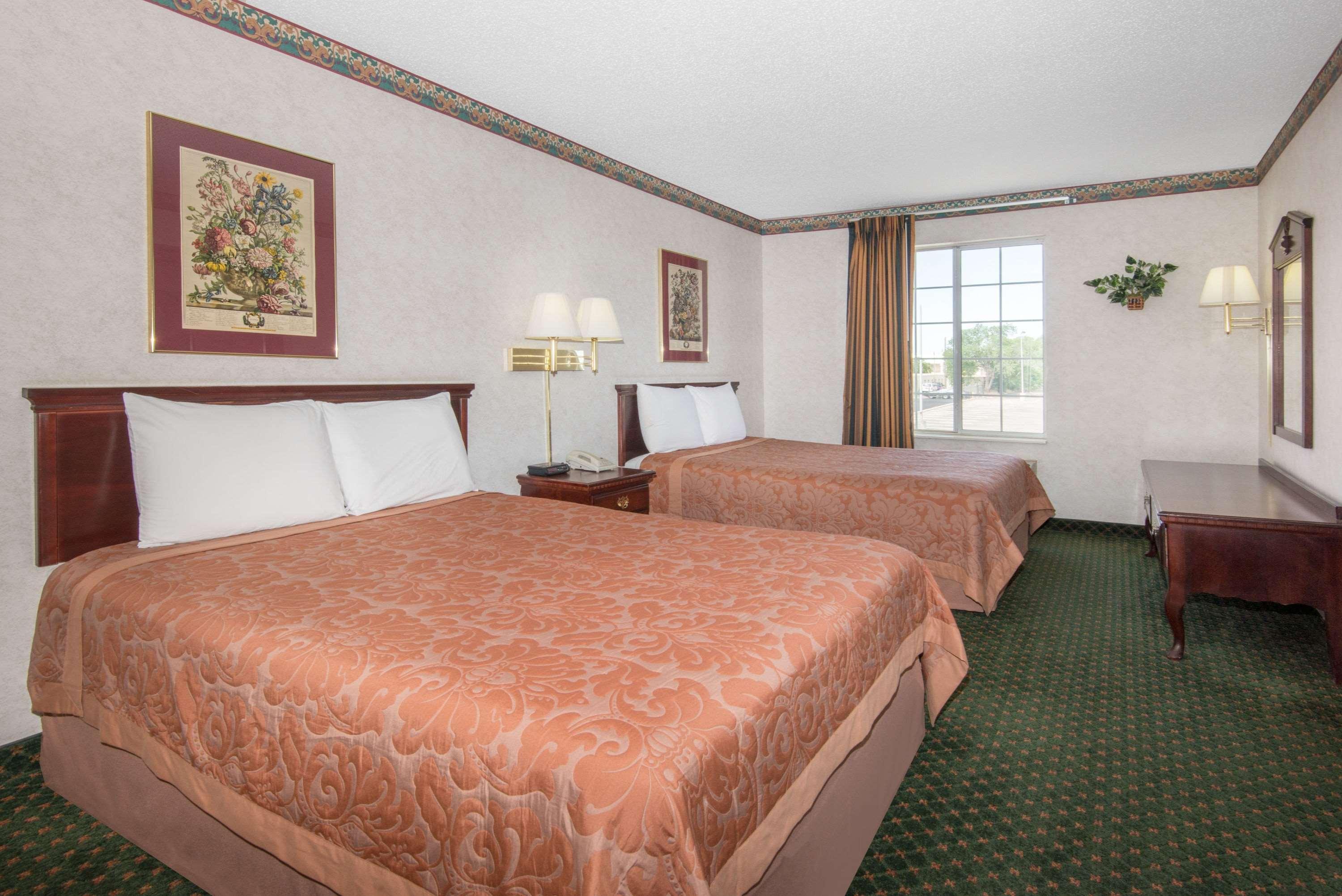 Super 8 By Wyndham Amarillo West Hotel Exterior photo